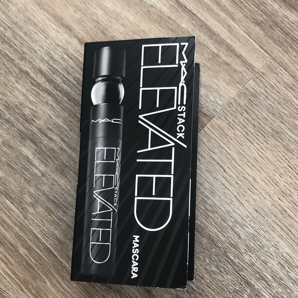 ❤️$5 NIB Black Mac Stack Elevated 3ml